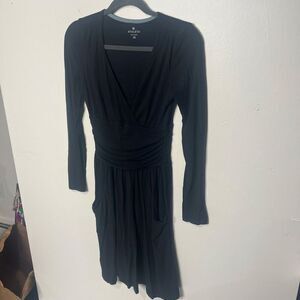 Athleta Black Longsleeve Ruched Middle Dress Sz XS
